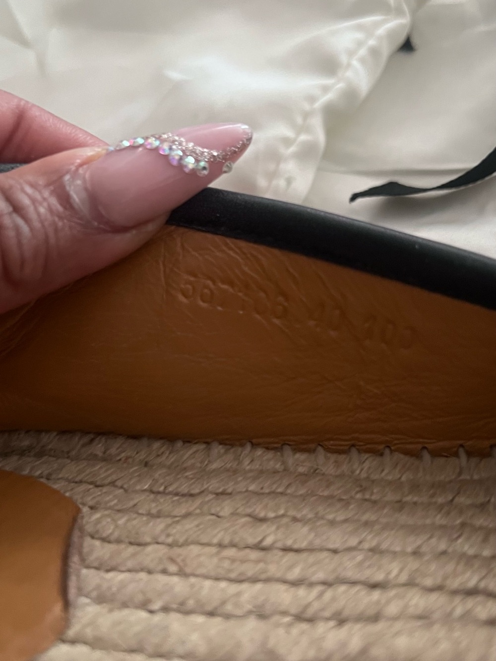 Gucci Black Leather Espadrille Slip-Ons with Braided Trim - Picture 4 of 9